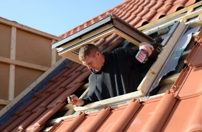 Pose de fenêtres de toit Velux à Beaumetz
